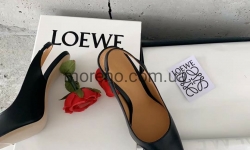 Туфли Loewe с розой на каблуке фото 4