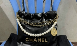 Сумка Chanel з ланцюжками та перлинами фото 2
