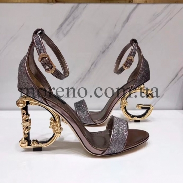 Босоножки D&G на каблуке с лого фото 2