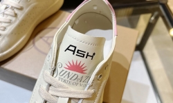 Шкіряні кросівки ASH жіночі білі фото 2