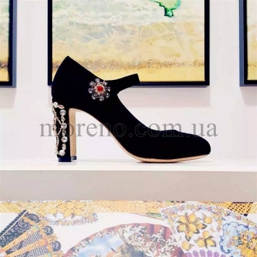 Туфли Dolce&Gabbana с нашивкой