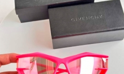 Окуляри сонцезахисні Givenchy в кольорах фото 7