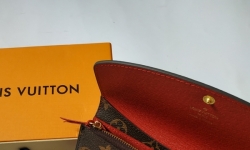 Гаманець Louis Vuitton Monogram на кнопці фото 2